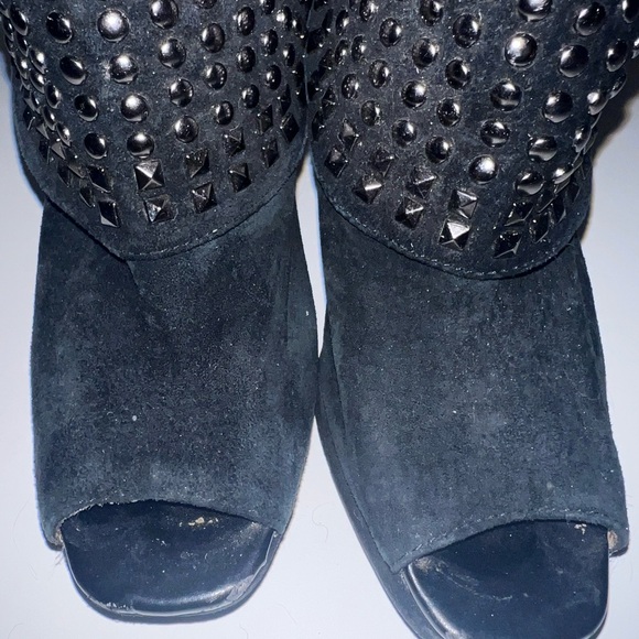 Kenneth Cole Studded Black Peep Toe Ankle Boots - Picture 12 of 14